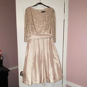 Jessica Howard, champagne colored dress! Worn 1x